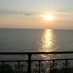 Sunset 公寓