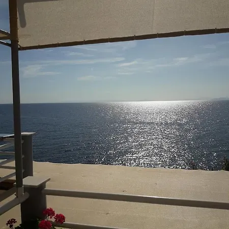 Sunset * Skála Marión