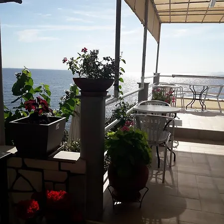 Sunset Apartment Skála Marión