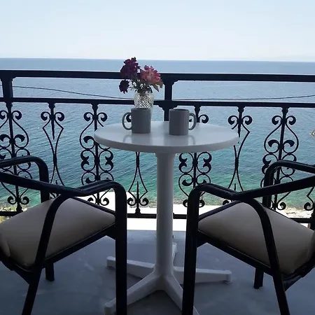 Sunset Apartment *
