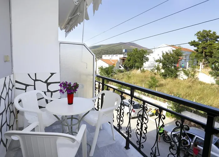 Sunset Apartment *